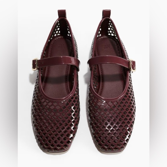 H&M Shoes - New H&M perforated Mary Jane Flats Burgundy US 9 EUR 40